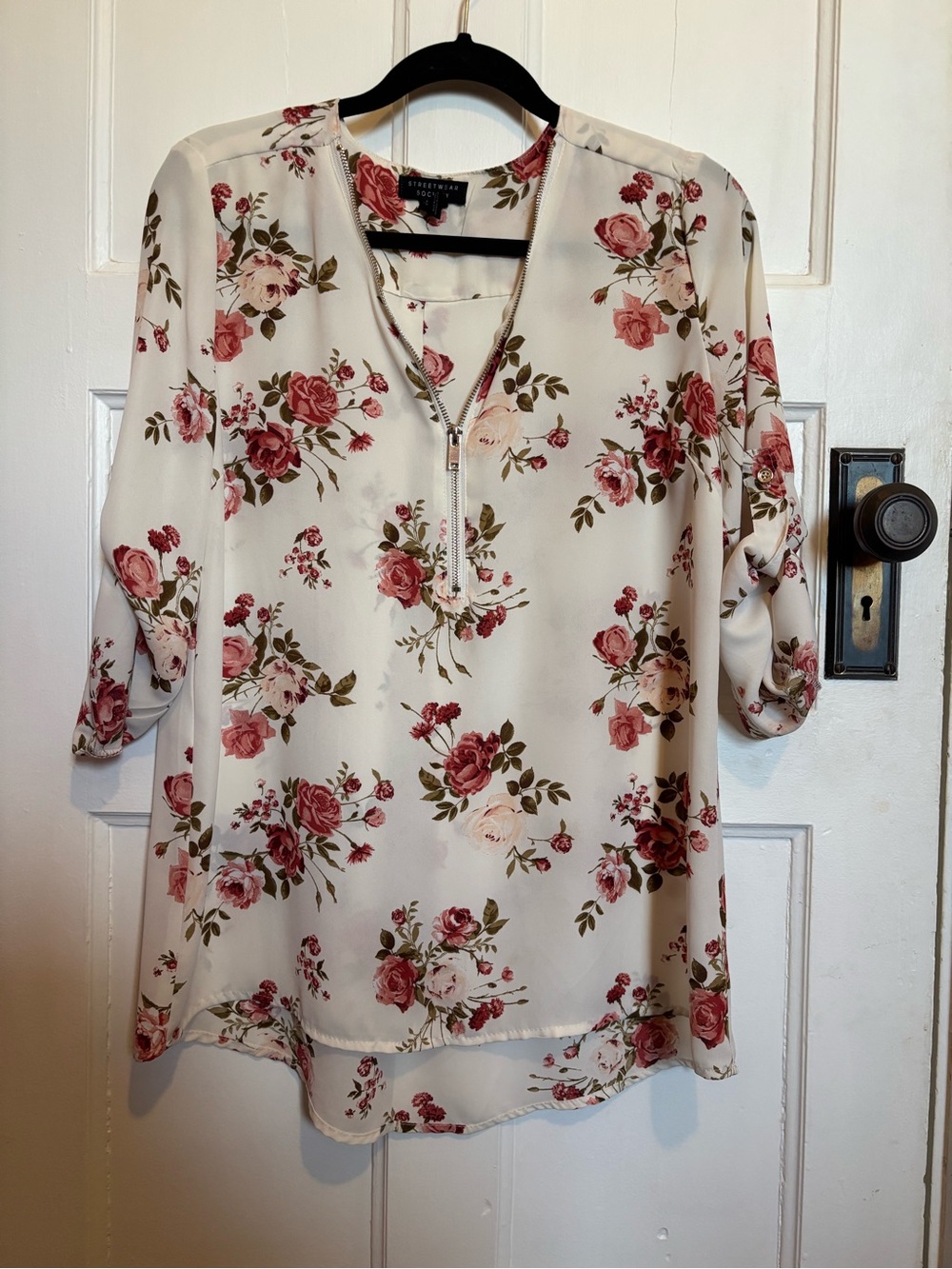 Streetwear Society Floral Zip-Front Tunic - Size LG Cream with Rose Print & Gold